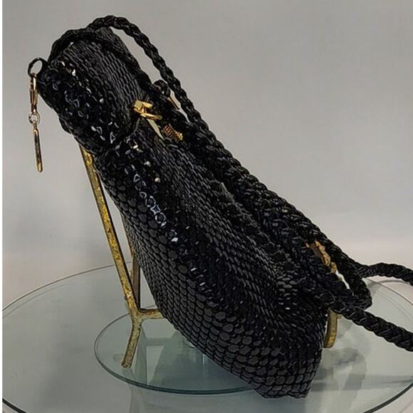 Vintage Black Aluminum‎ Mesh Shoulder Bag Made in Hong Kong - Picture 4 of 7